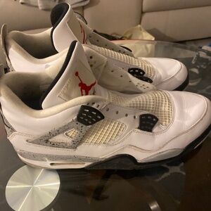 Air Jordan Cement 4